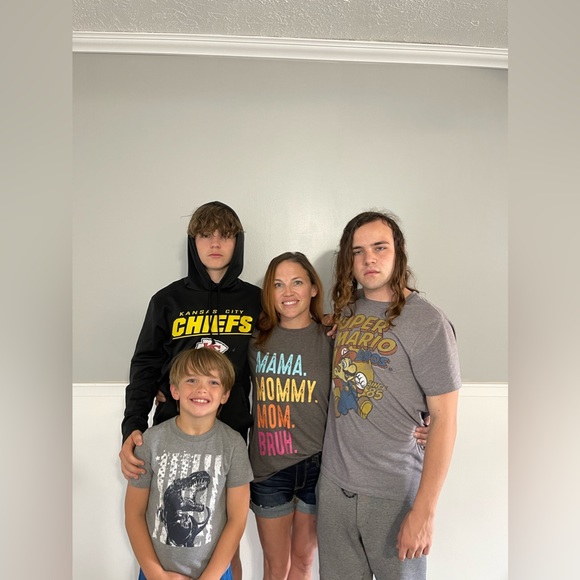 Meet your Posher, Jessica - Picture 4 of 8